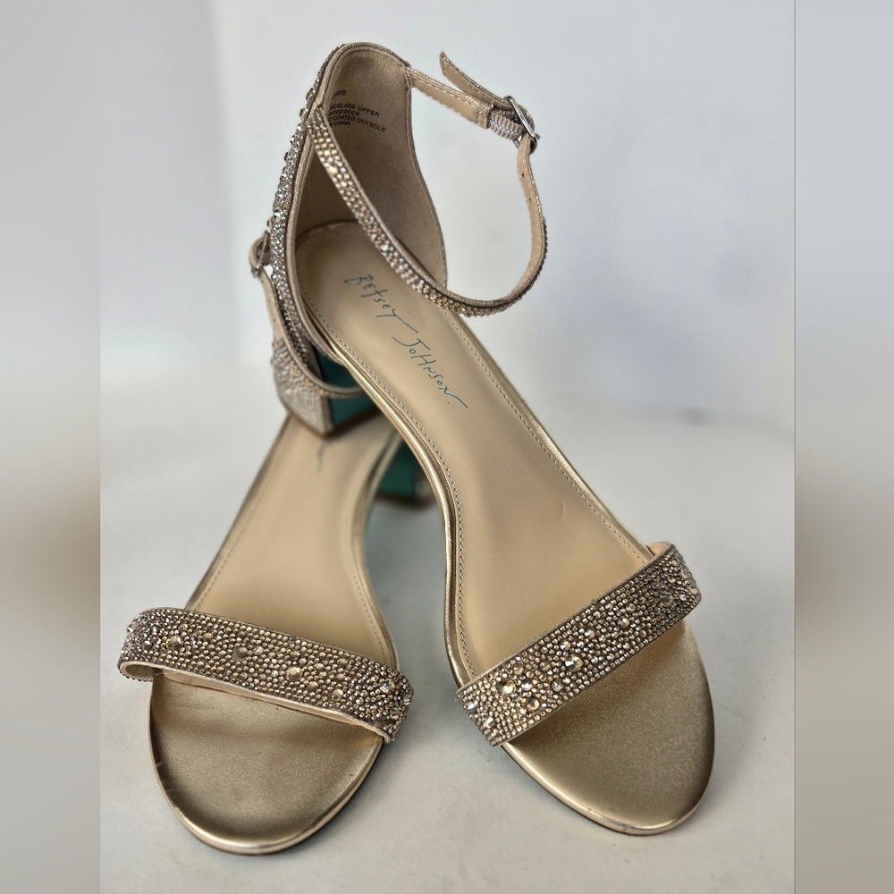 Betsey Johnson Mari Women's Gold Sandal With Rhinestones - Picture 2 of 8
